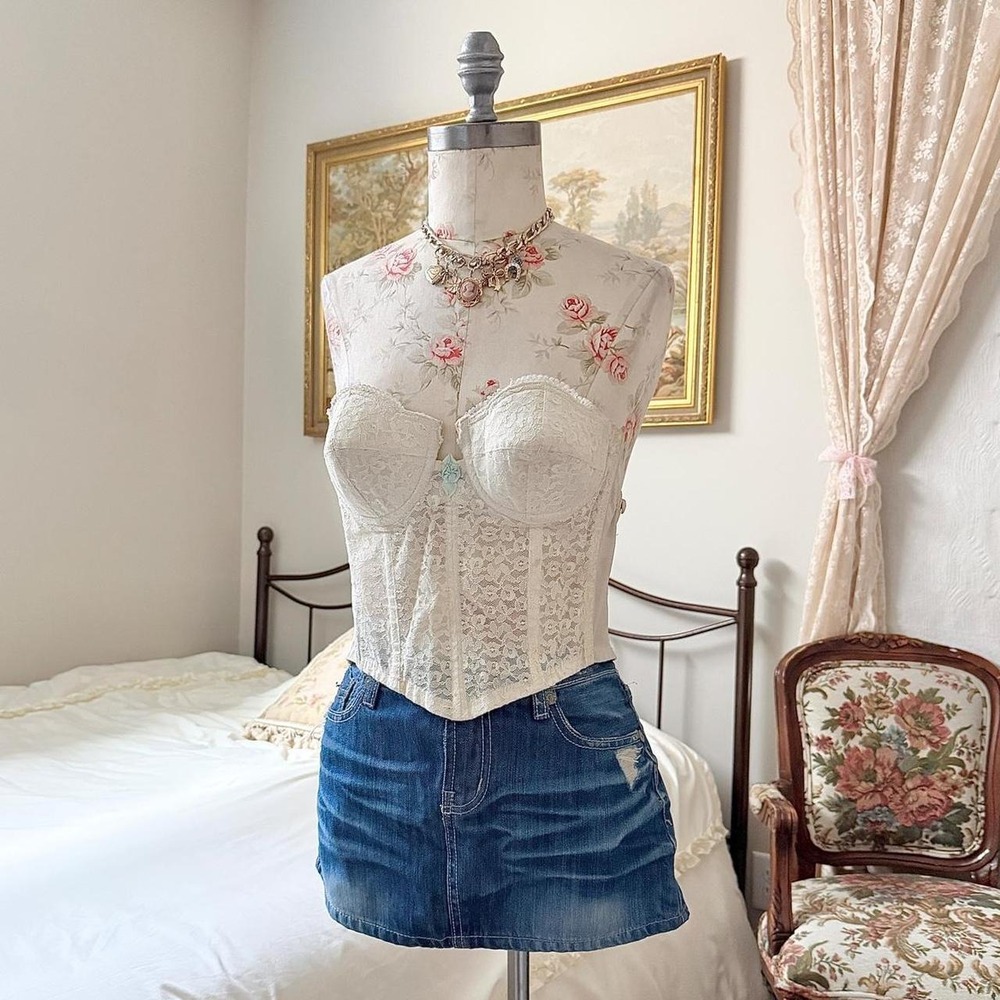 Lace Bustier Corset  50s vintage ivory lace bustier corset bra size 32B